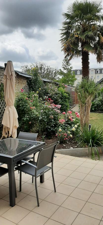 Hotel Chez Jeanne Carentan Exterior foto
